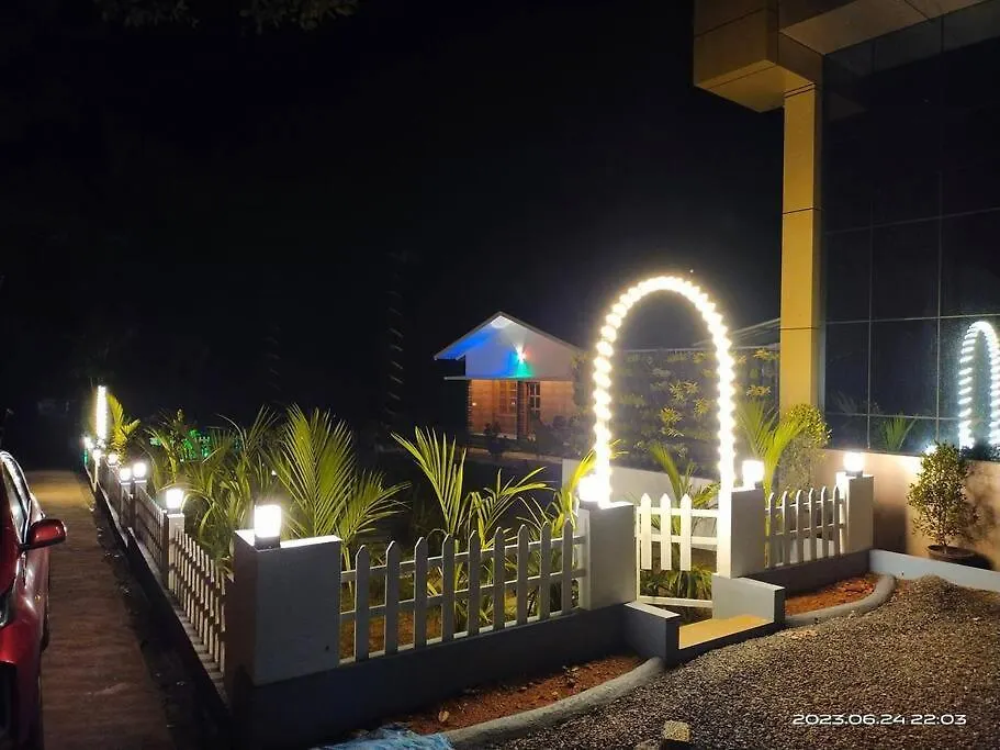 Merlys Fruit Garden - Resort At Thattekkad Kotamangalam Villa