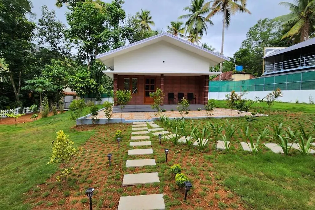 Villa Merlys Fruit Garden - Resort At Thattekkad Kotamangalam