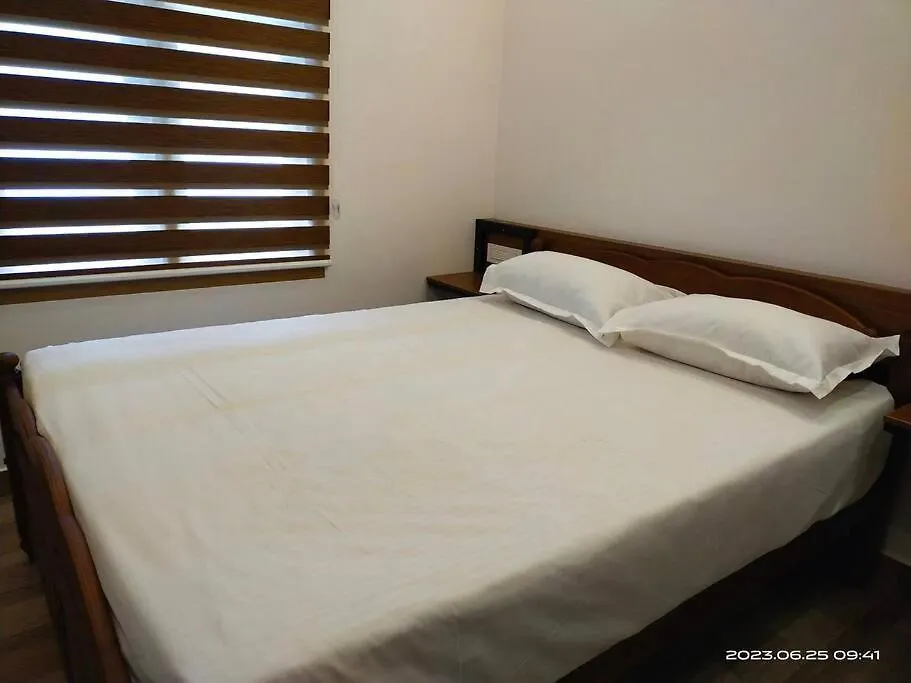 Villa Merlys Fruit Garden - Resort At Thattekkad Kotamangalam