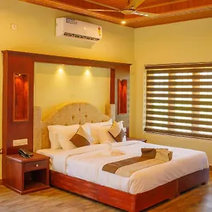 Resort Carmel Tourism Village, Kotamangalam